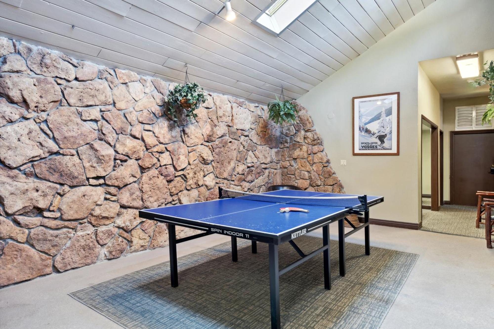 Falcon Point Avon Eksteriør billede